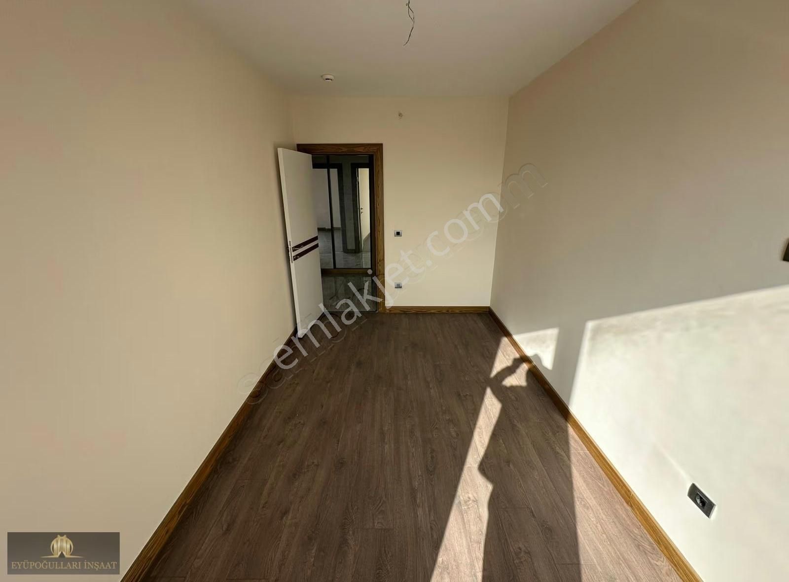 B.paşa Gül Park Yuvam'da 3+1 136 M2 6.kat Satılık Daire - Görsel 4