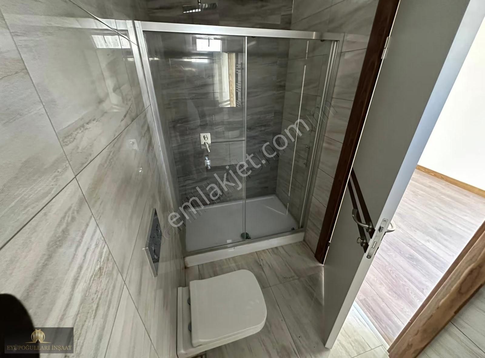 B.paşa Gül Park Yuvam'da 3+1 136 M2 6.kat Satılık Daire - Görsel 9