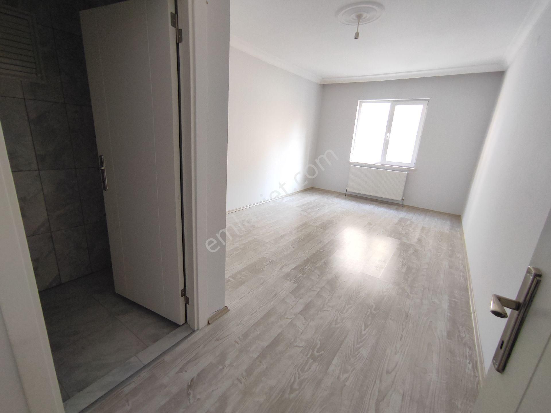 Başpınar Mah. Kiralık 3+1 Asansörlü Çift Banyo Cadde Yakın - Görsel 11