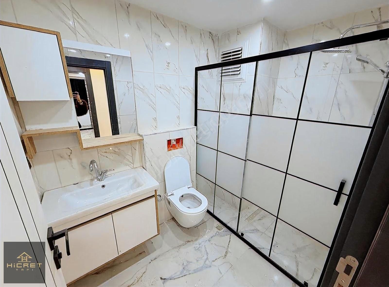 50.yıl Mh'de Satılık 2+1 95 M² Yerden Isıtma 4.kat Lüks Daire... - Görsel 2