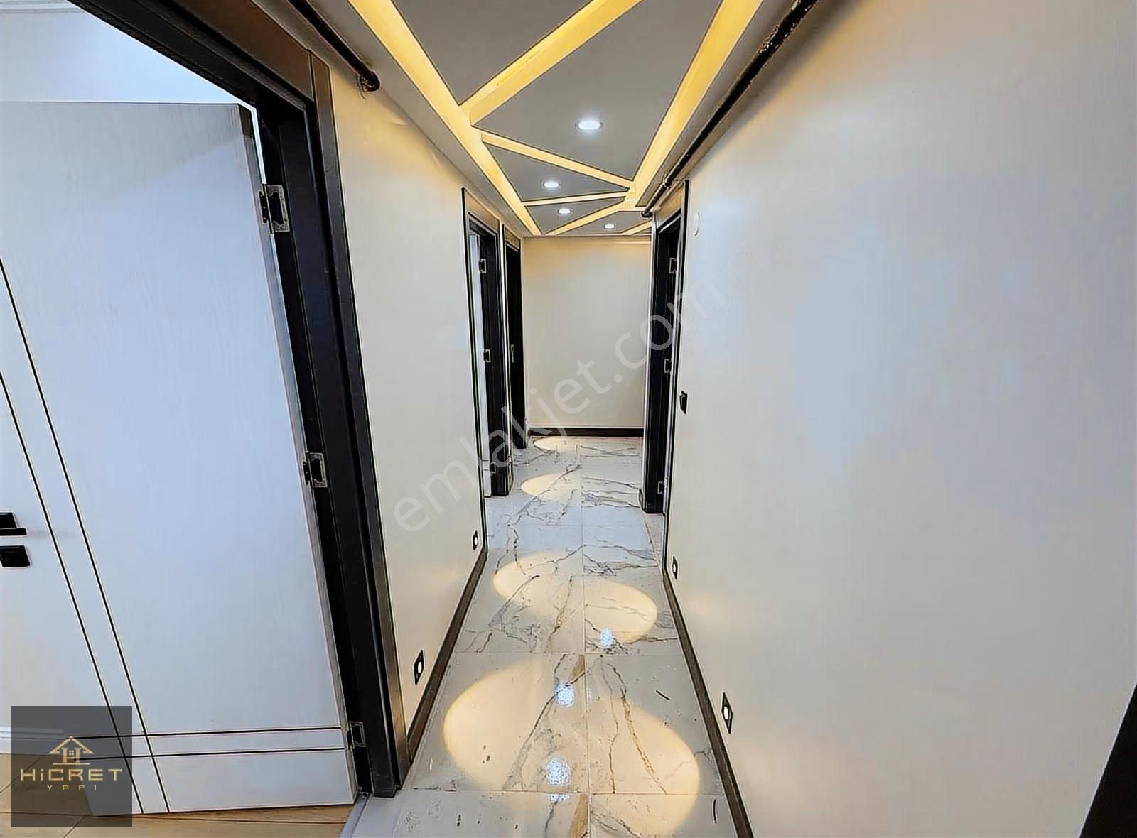 50.yıl Mh'de Satılık 2+1 95 M² Yerden Isıtma 4.kat Lüks Daire... - Görsel 9