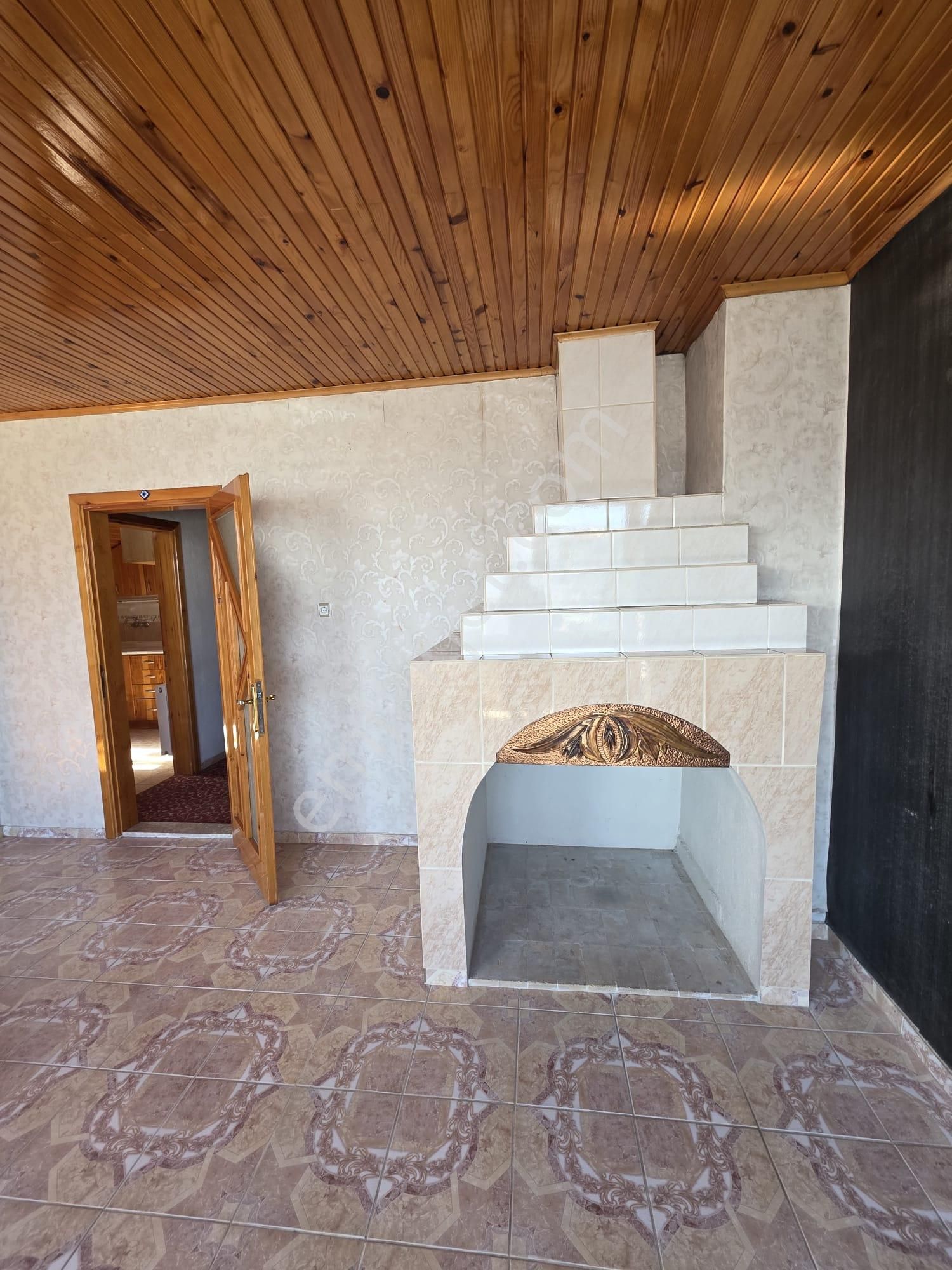 Muratdede'de Merkezi Konumda Kiralık 3+1 Daire - Görsel 16