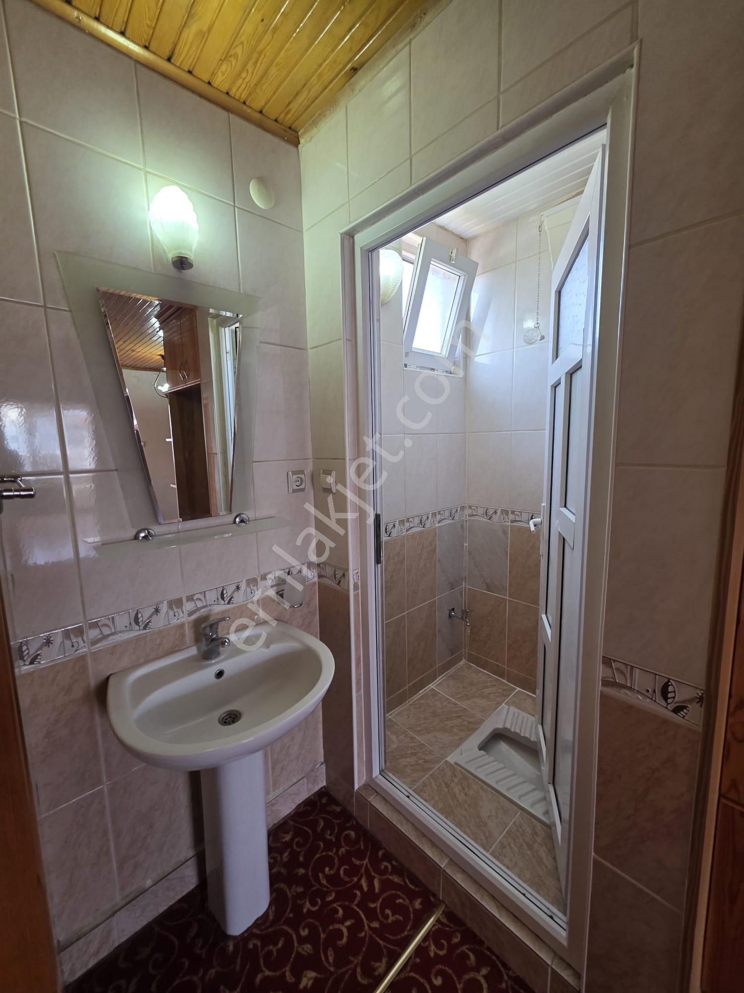 Muratdede'de Merkezi Konumda Kiralık 3+1 Daire - Görsel 10