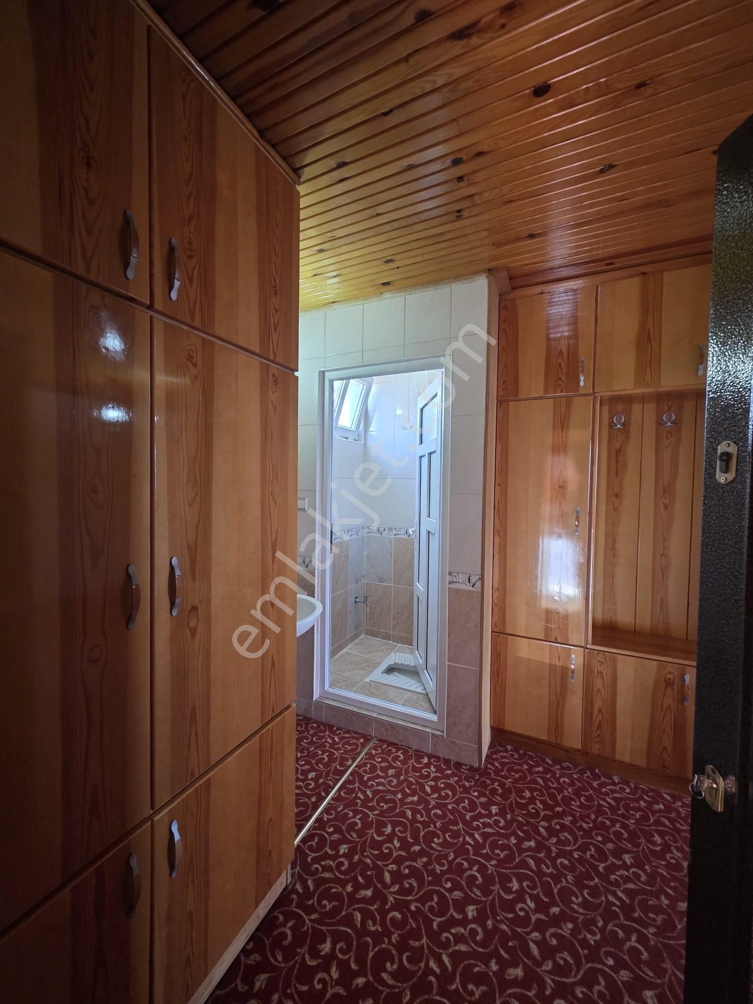 Muratdede'de Merkezi Konumda Kiralık 3+1 Daire - Görsel 13