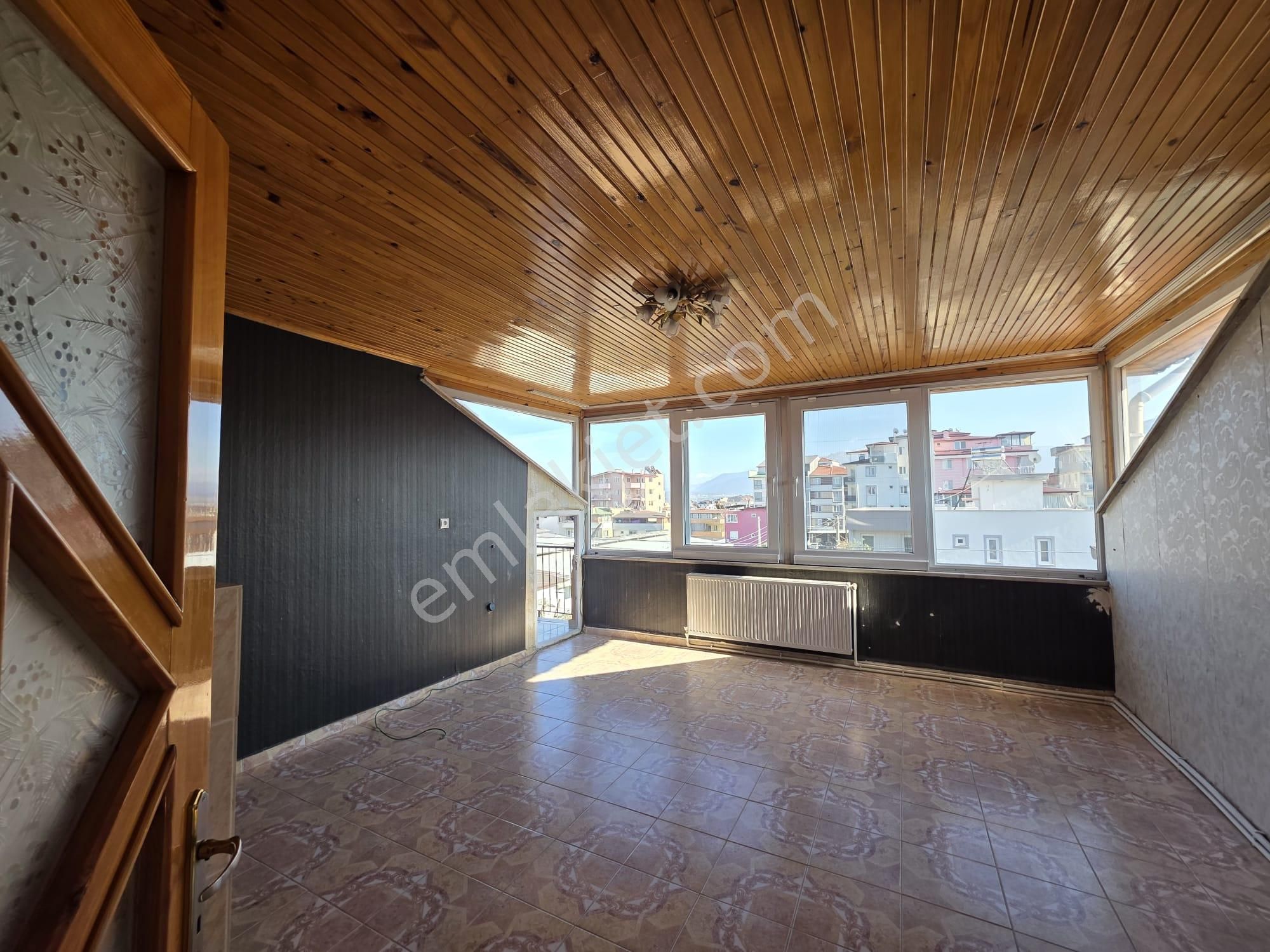 Muratdede'de Merkezi Konumda Kiralık 3+1 Daire - Görsel 9