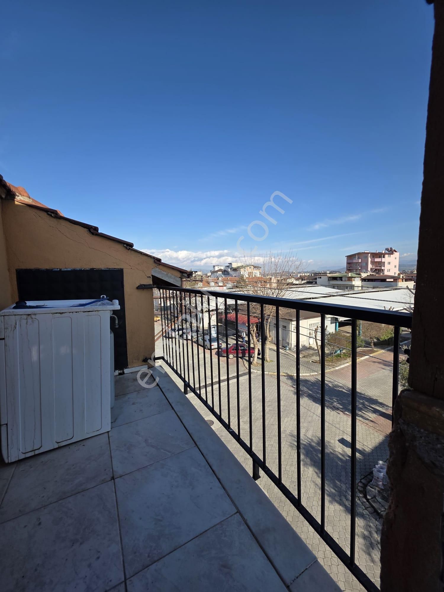 Muratdede'de Merkezi Konumda Kiralık 3+1 Daire - Görsel 5