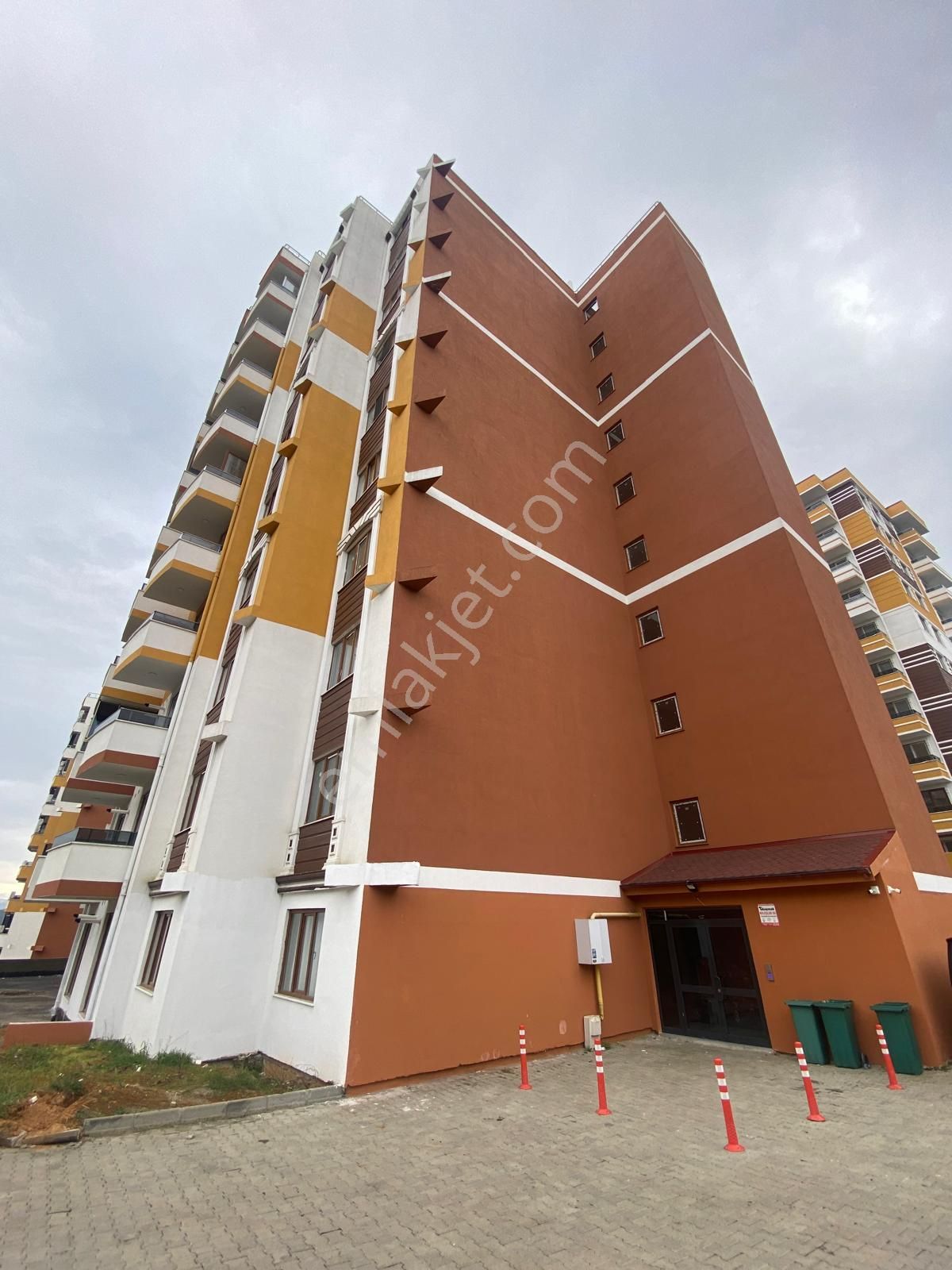 Trabzon Yalıncak'ta Satılık 2+1 Eşyalı Daire - Görsel 27