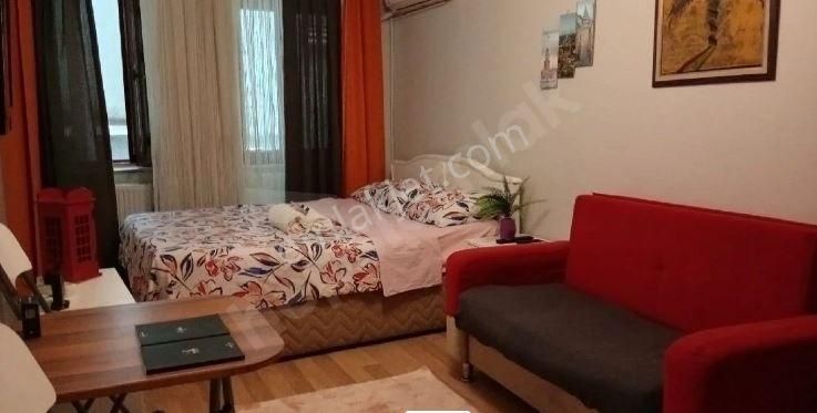 Beyoğlu İstiklal Cd Galatasaray Da Stüdyo Eşyalı Kiralık Daire