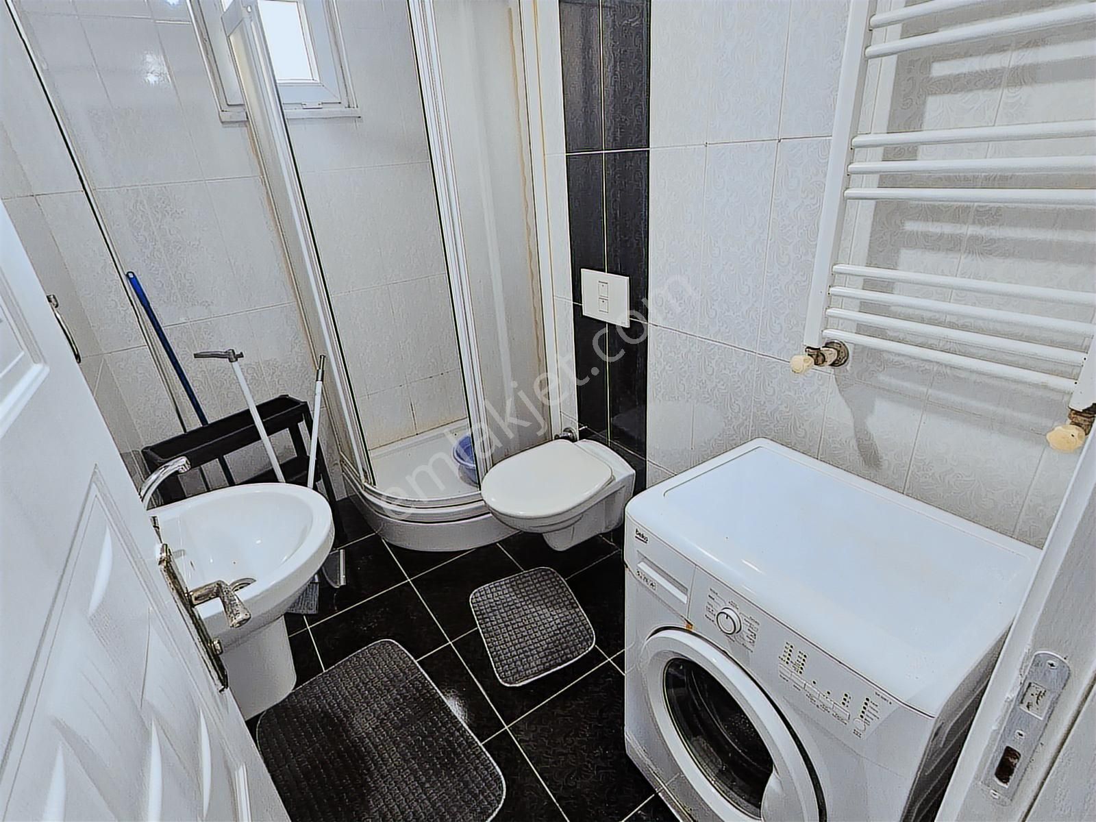 Serdivan K.paşada Tapu Yolu Üzerinde Kiralık Arakat Eşyalı Daire - Görsel 8