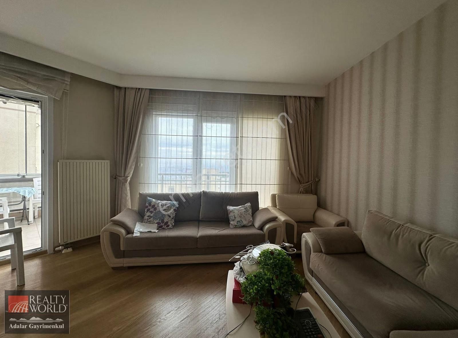 Cihan Albayrak' Tan Nısh Adalar Sitesinde Kiralık 2+1b Daire - Görsel 3