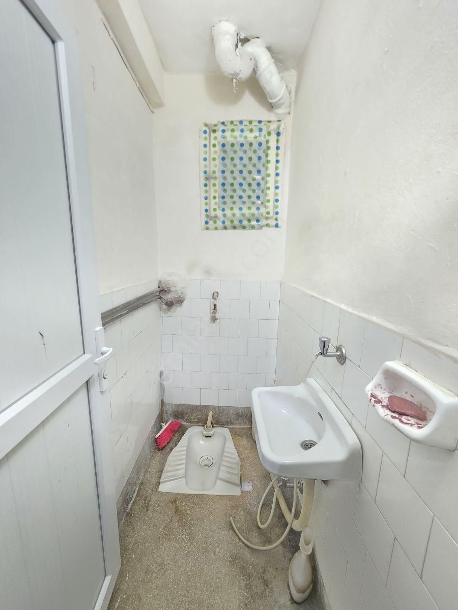 Turgut Emlak'tan Satılık 3+1 Torosdevlet Hastenesine 200 M2 140 - Görsel 7