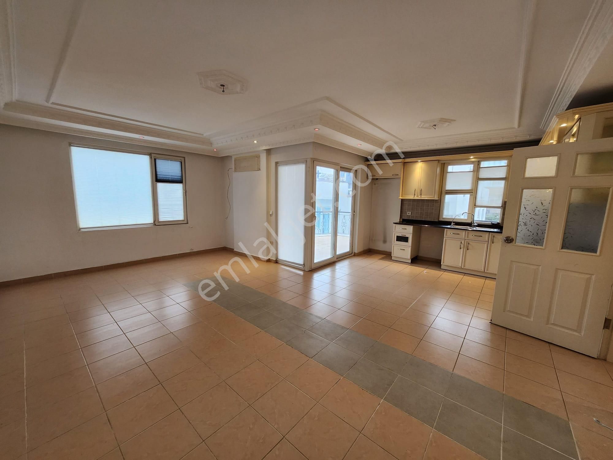 Alanya Oba Mah. Çevreyolu Cad. Kiralık 2+1 Daire 100 M2 - Görsel 7