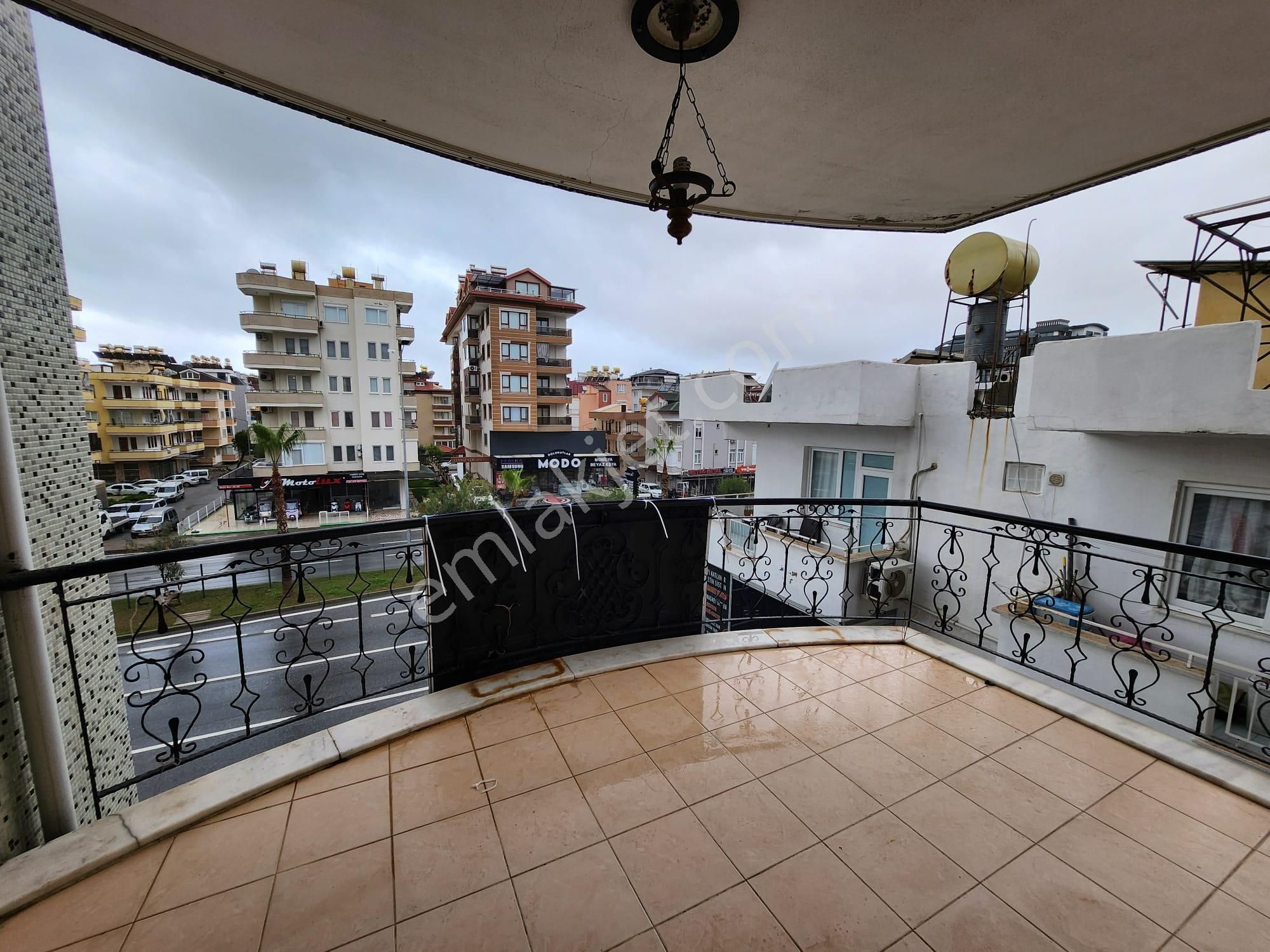 Alanya Oba Mah. Çevreyolu Cad. Kiralık 2+1 Daire 100 M2 - Görsel 6