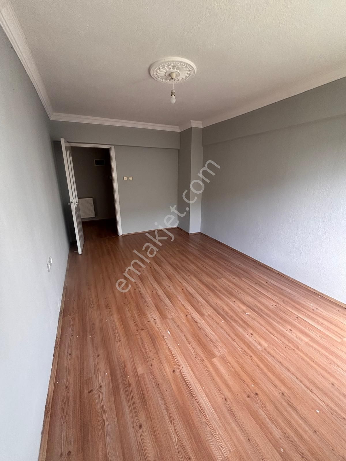 İsabeyli’de Site İçi Ve Doğalgazlı Kiralık Geniş 3+1 Daire - Görsel 6