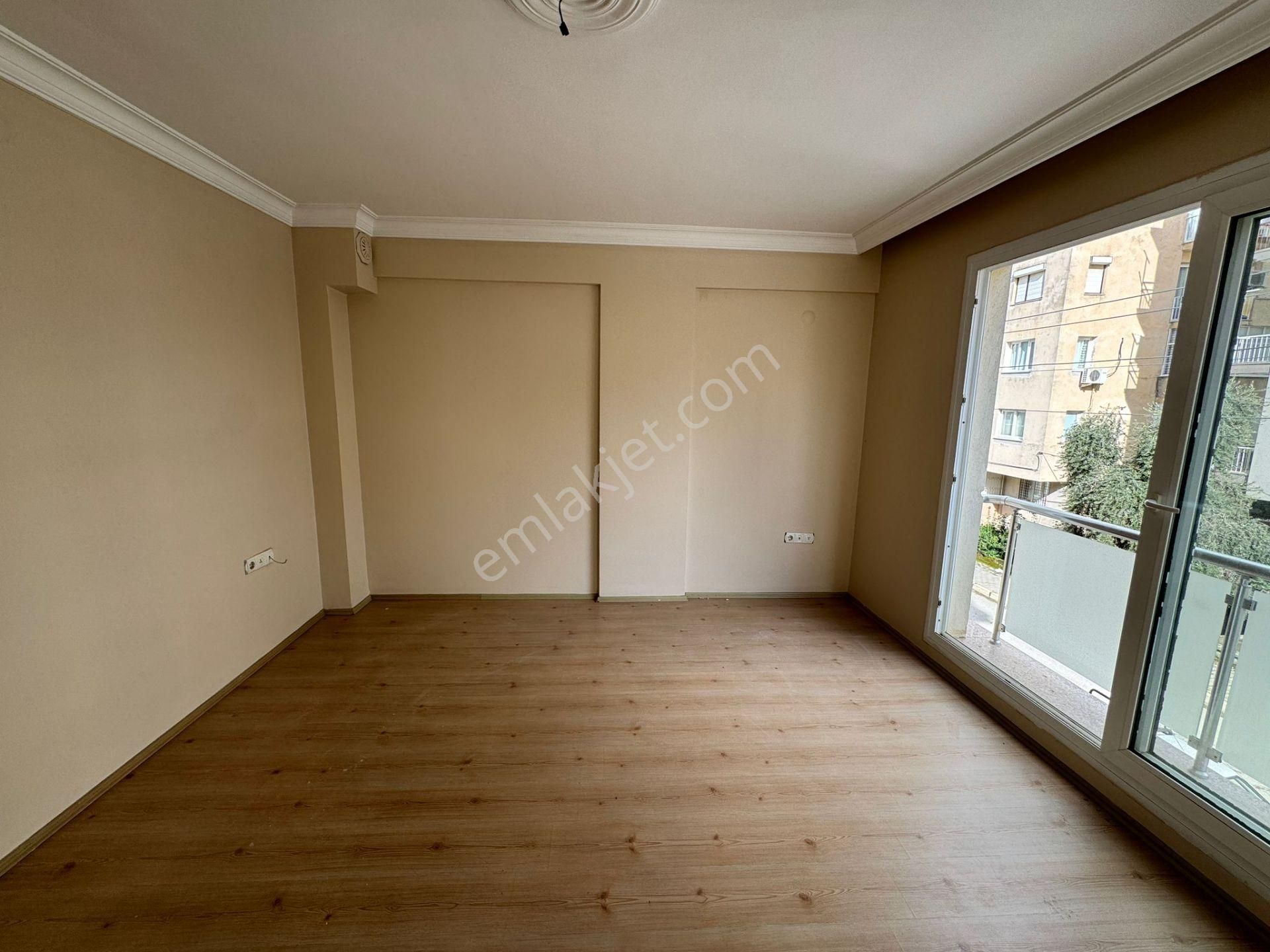 Kaçmazer'den İstasyon Caddesi Yakını Kiralık 4+1 Daire - Görsel 5