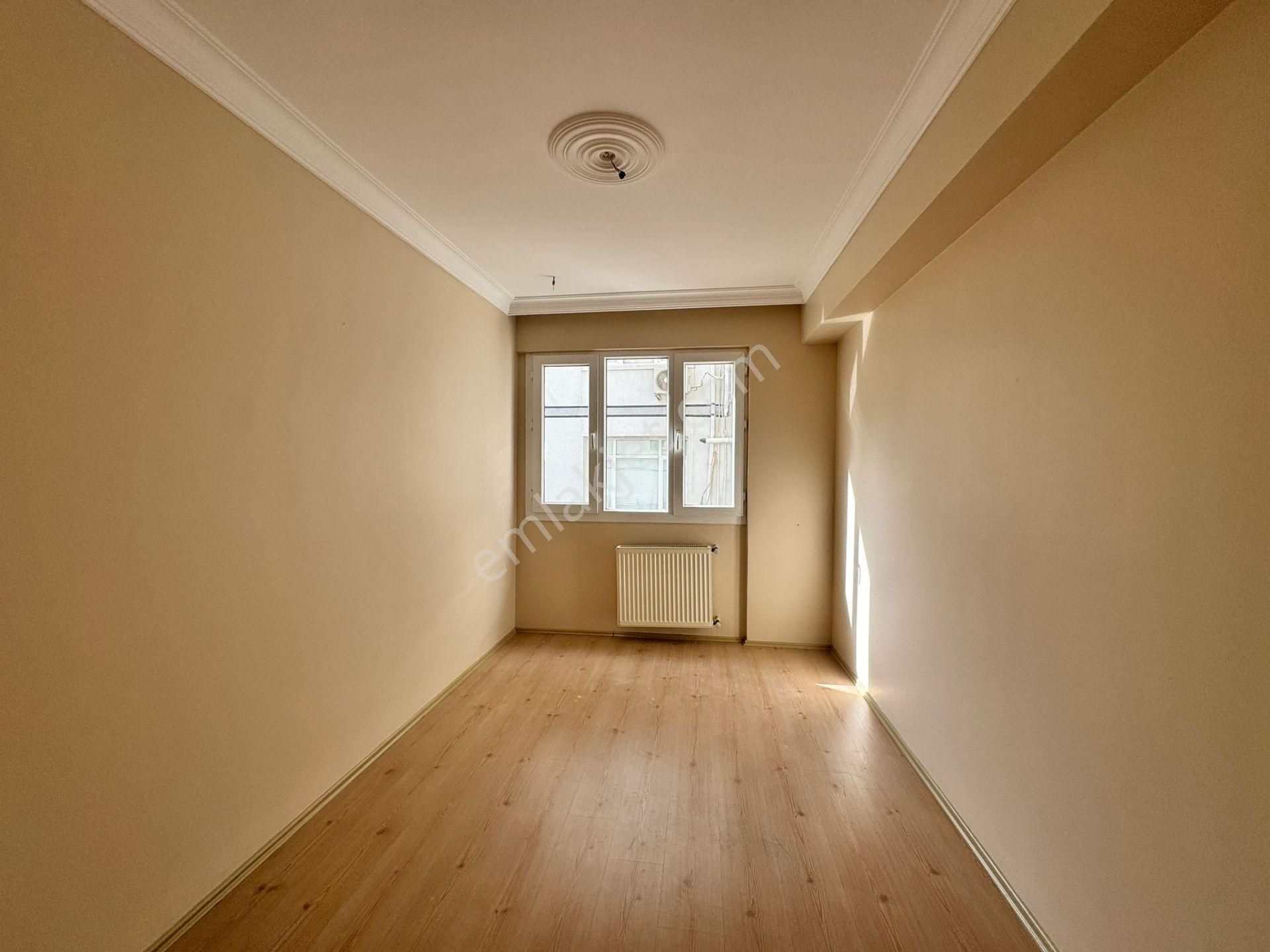 Kaçmazer'den İstasyon Caddesi Yakını Kiralık 4+1 Daire - Görsel 19