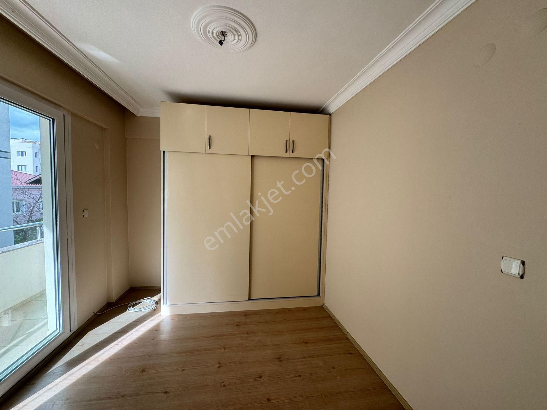 Kaçmazer'den İstasyon Caddesi Yakını Kiralık 4+1 Daire - Görsel 15