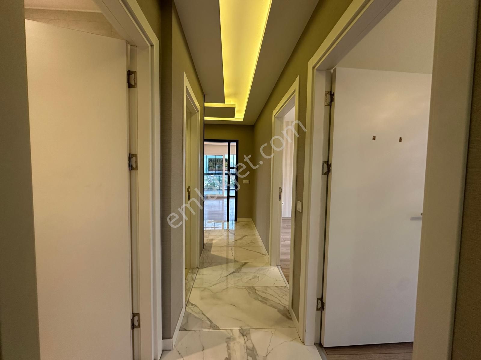 Erdemli Arpaçta'da Satılık 3+1 Sıfır Lüks Daire (denize 300m) - Görsel 32