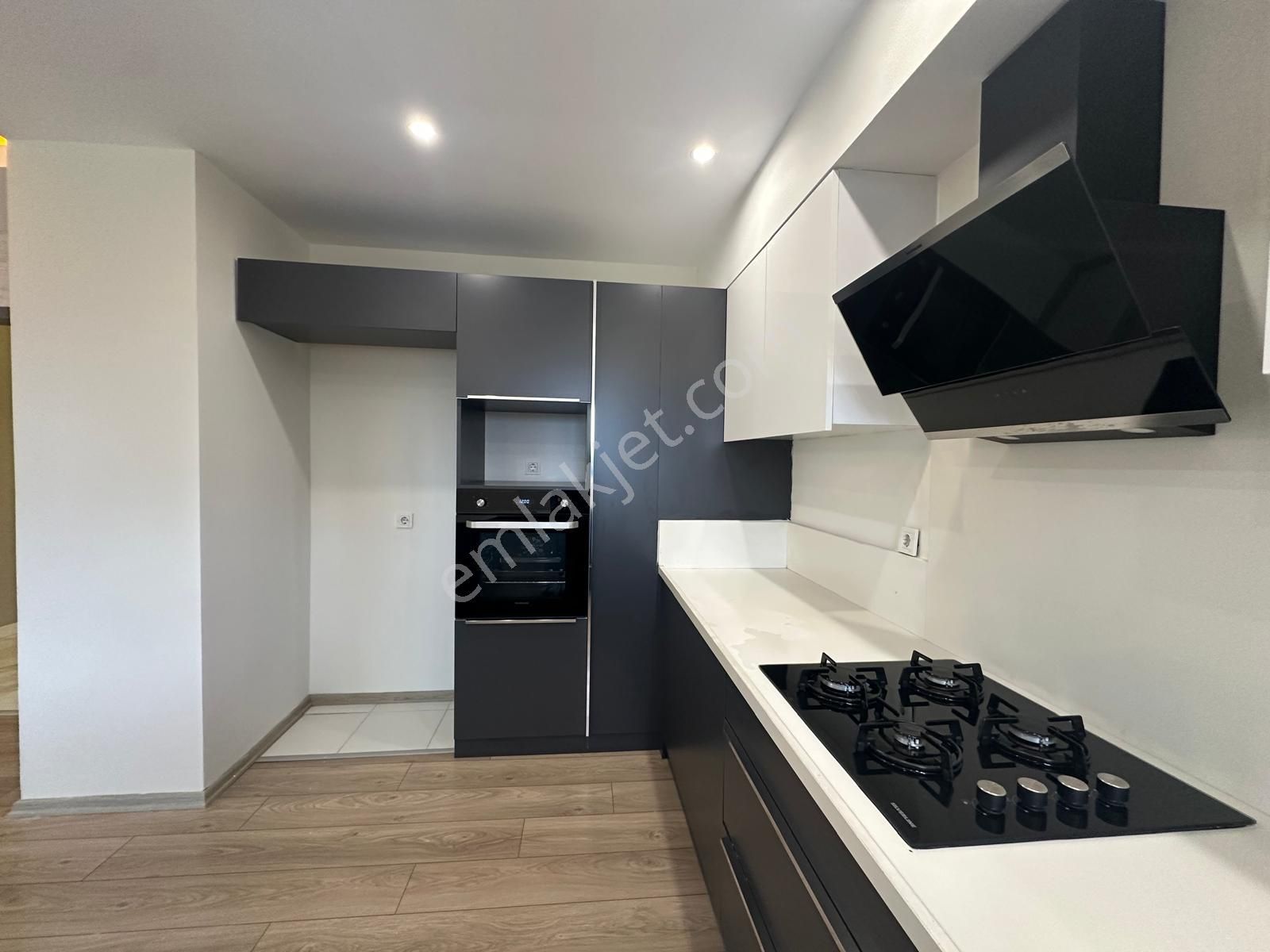 Erdemli Arpaçta'da Satılık 3+1 Sıfır Lüks Daire (denize 300m) - Görsel 9