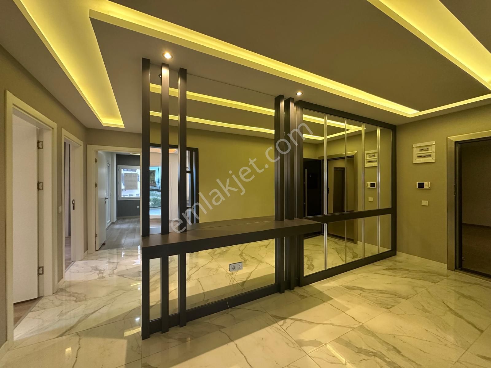 Erdemli Arpaçta'da Satılık 3+1 Sıfır Lüks Daire (denize 300m) - Görsel 16