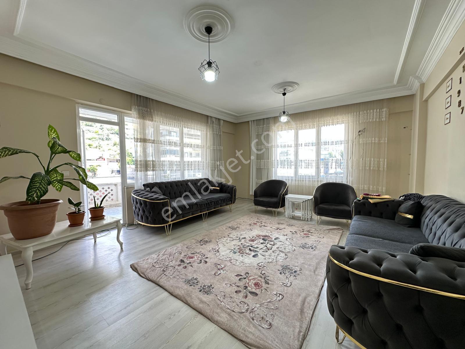 Alanya Kızlarpınarı Mahallesi Satılık 2+1 Ayrı Mutfak 110 M² Ful Tadilatlı Daire - Görsel 7