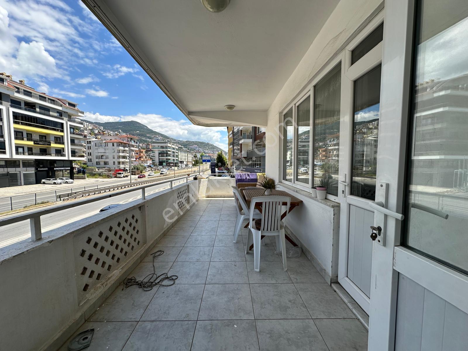Alanya Kızlarpınarı Mahallesi Satılık 2+1 Ayrı Mutfak 110 M² Ful Tadilatlı Daire - Görsel 16