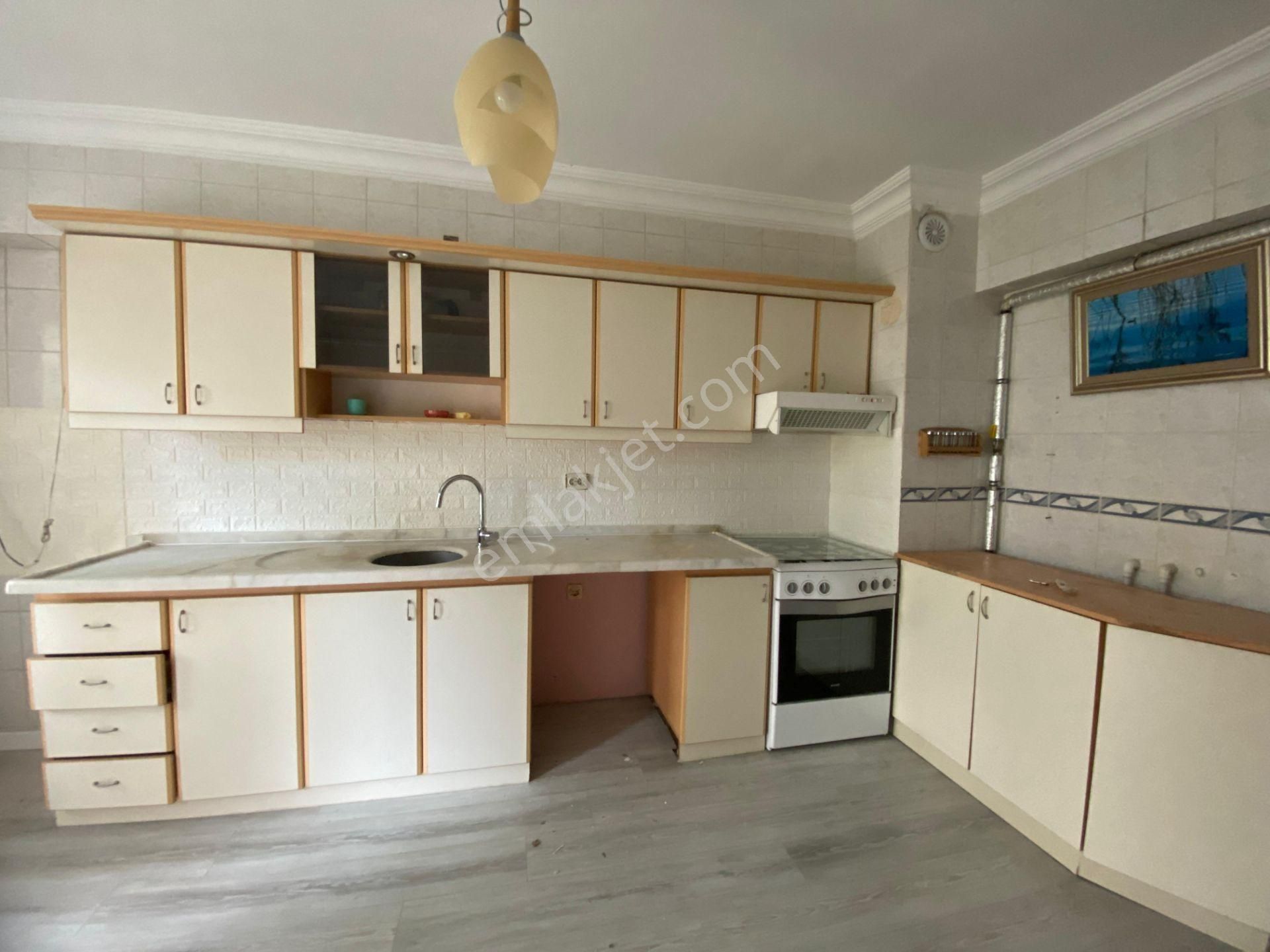 Çankaya Birlik Mahallesi 3+1 Geniş Kullanışlı 3 Cepheli Daire Sahibinden Kiralık - Görsel 8