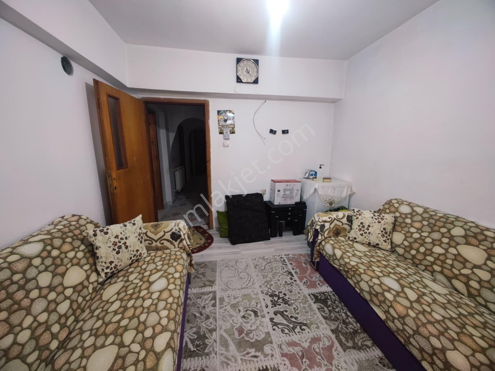 Kalecik Emlak'tan Fatih Mahallesin'de Giriş Kat Yapılı 3+1 Daire - Görsel 9