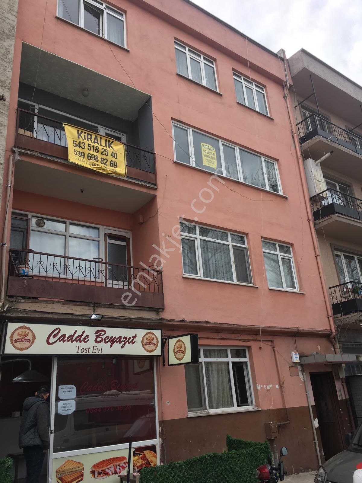 Beyazıt Mahallesinde Geniş Ve Güzel Konumlu 2+1 Kiralık Daire - Görsel 20