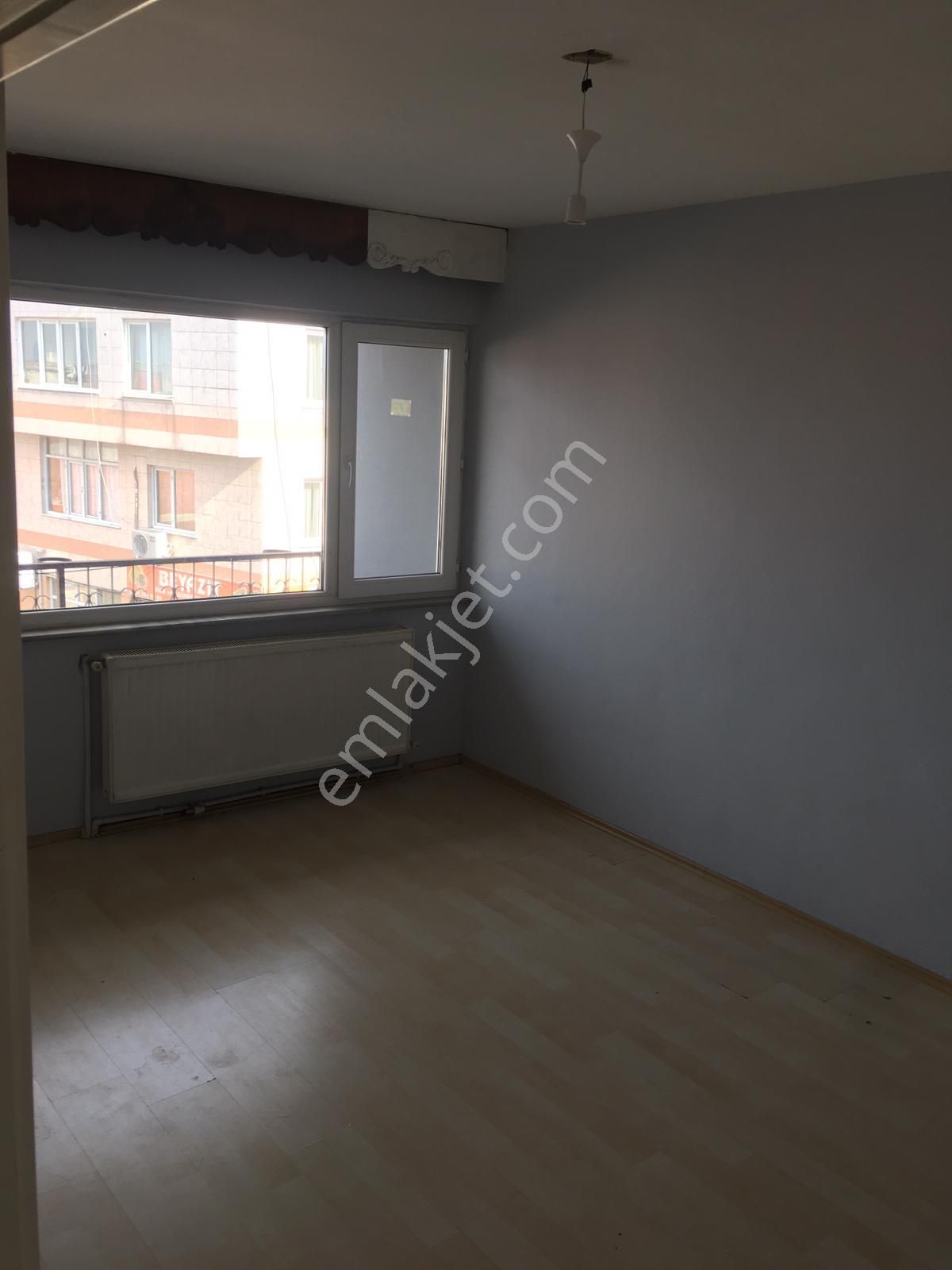 Beyazıt Mahallesinde Geniş Ve Güzel Konumlu 2+1 Kiralık Daire - Görsel 7