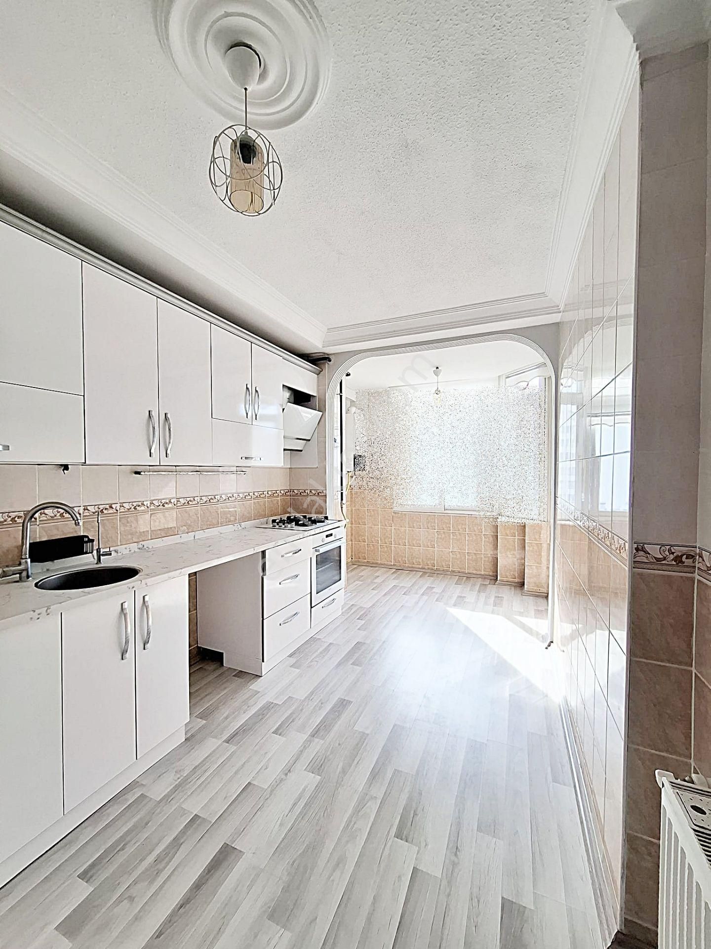 Mavi_bulvar_tellidere_pınar_civarı_4+1_kap.mutfak_ful_doğalgazlı - Görsel 3