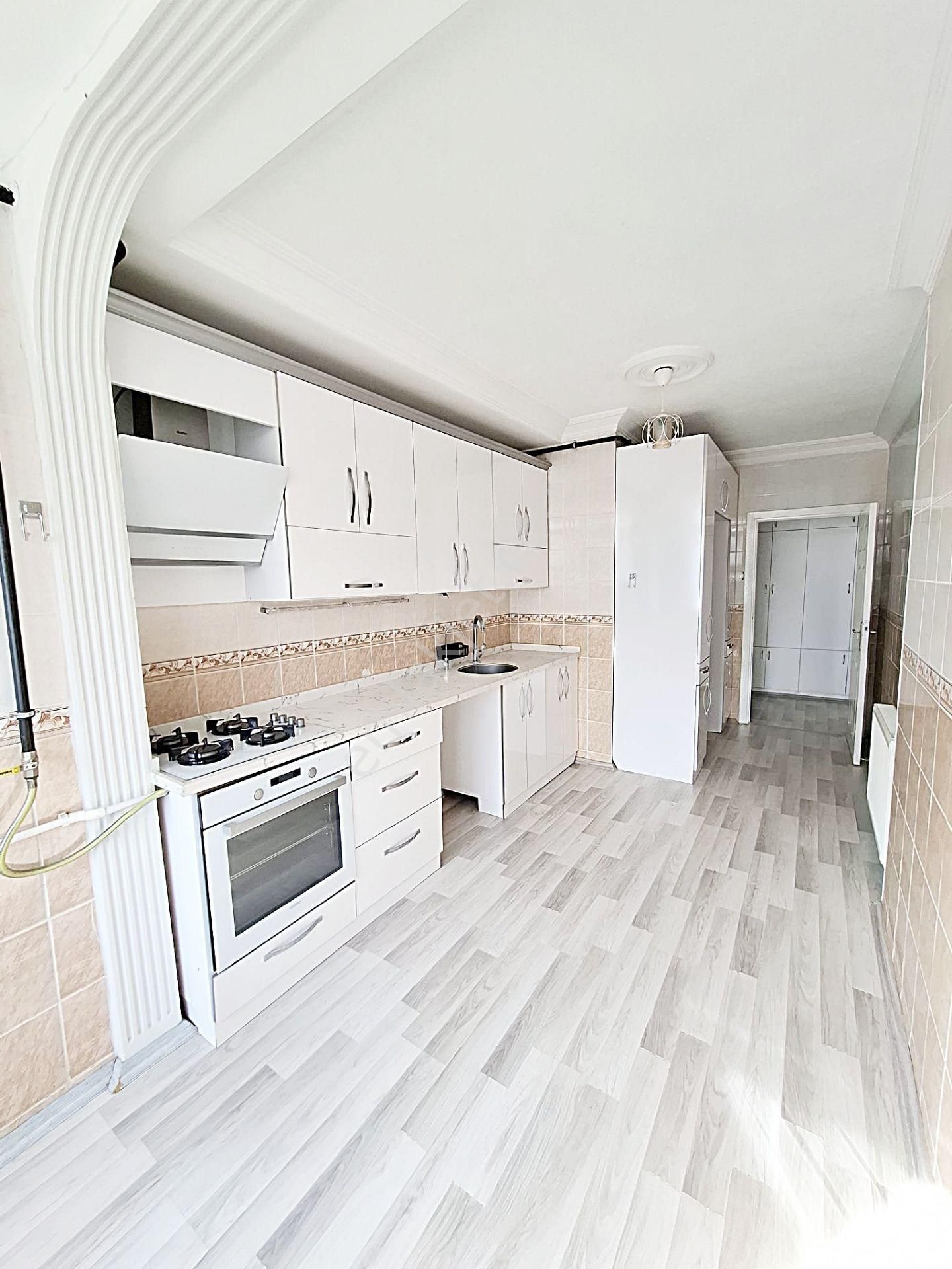 Mavi_bulvar_tellidere_pınar_civarı_4+1_kap.mutfak_ful_doğalgazlı - Görsel 2