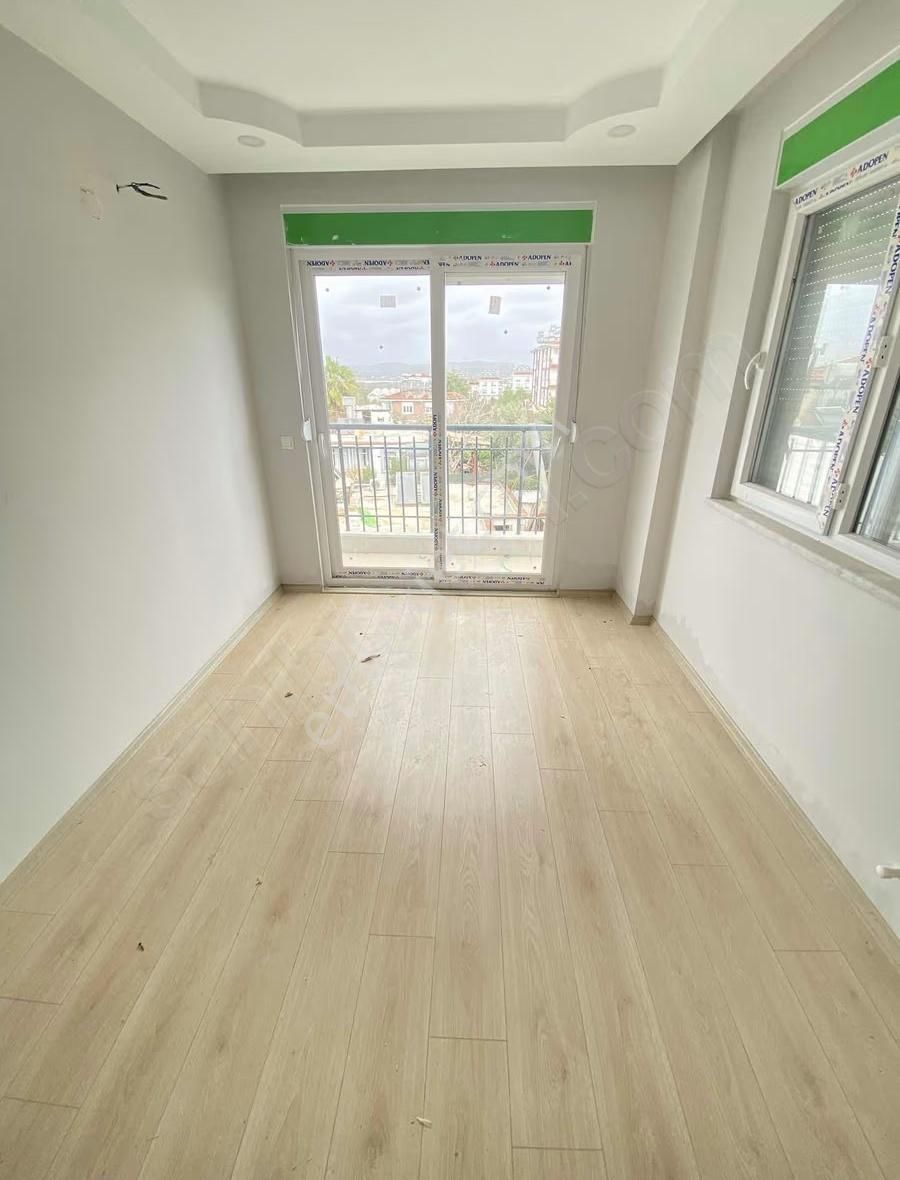 Sarılar Mahallesi'nde 4 + 1 Dubleks Asansörlü Kiralıktır Garajlı - Görsel 17