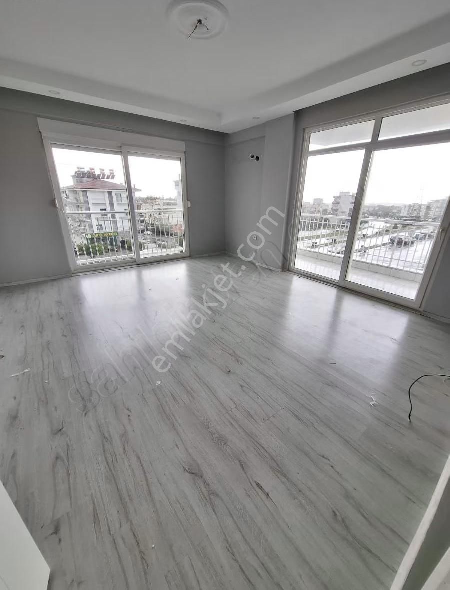 Sarılarda Cad. Üzerinde Asansörlü 2+1 Kiralık Daire - Görsel 18