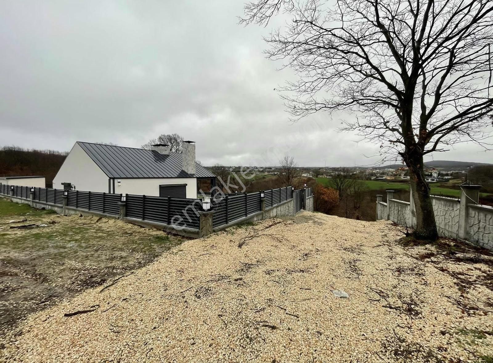 Çatalca İhsaniye'de Satılık 470 Metre Etrafı Çevrili Kelepir - Görsel 2