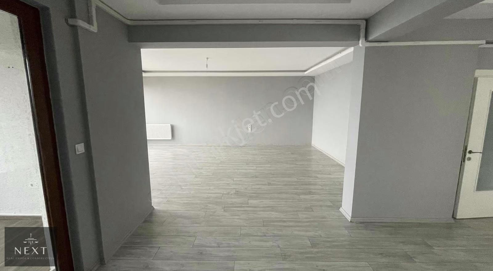 Yalıncak Ak Life Kiralık 4+1 Ön Cephe Daire - Görsel 4