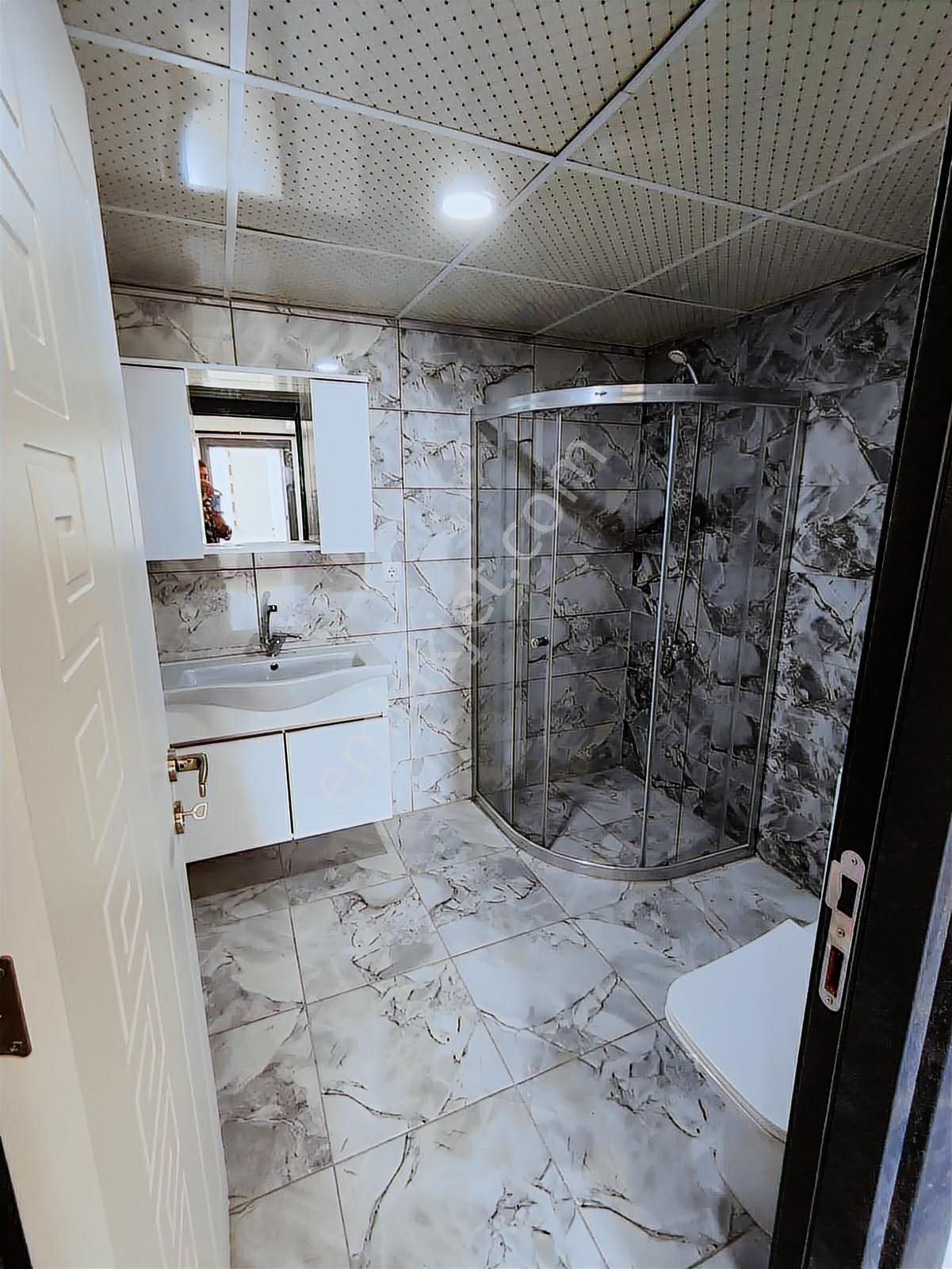 Vatan Mah Devlet Hastanesi Mevkinde Kiralık 2+1 Arakat Daire - Görsel 13