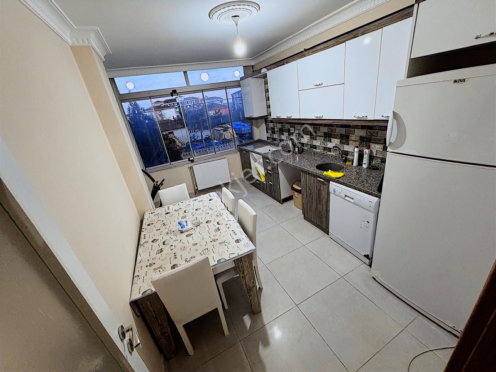 Acil!! Saray Pazarcık Mah Ön Cephe Arakat 2+1 Ebeveyn Banyolu - Görsel 3