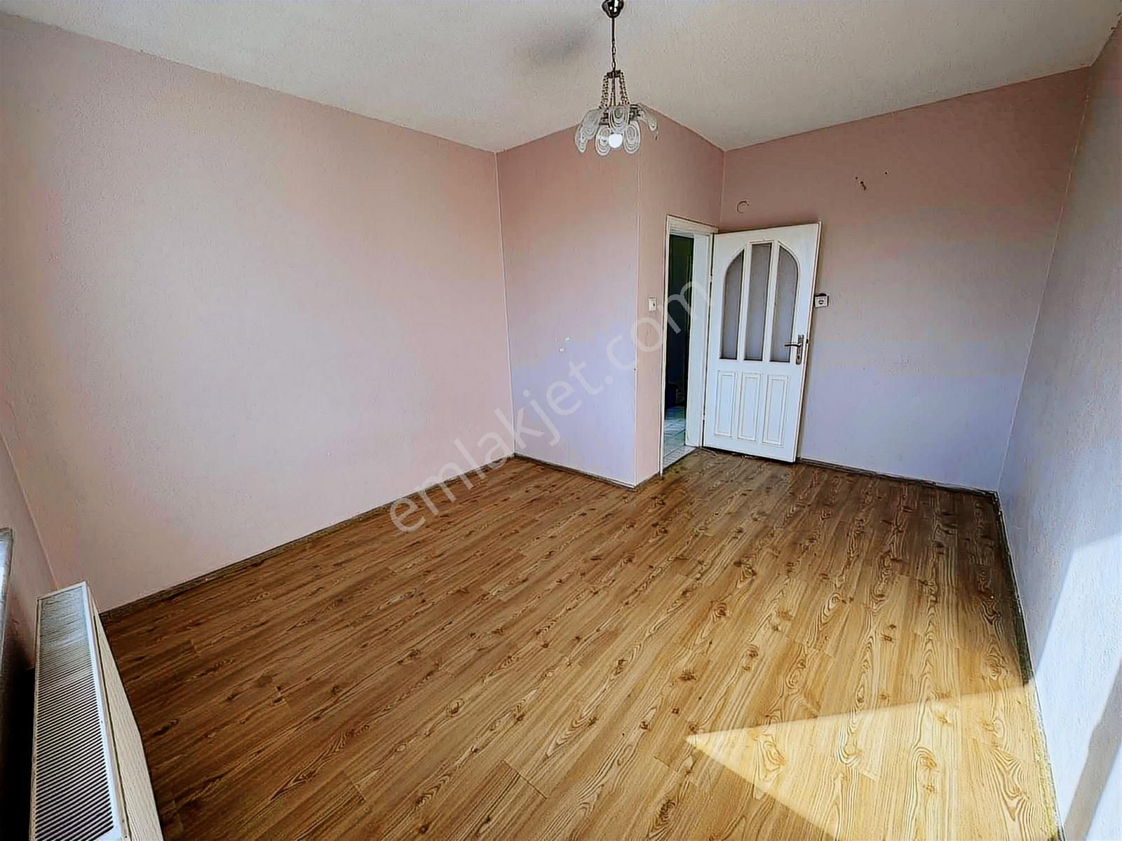 Cumhuriyet Mah Zengin Caddesi Ön Cephe 2+1 Geniş Satılık Daire - Görsel 17