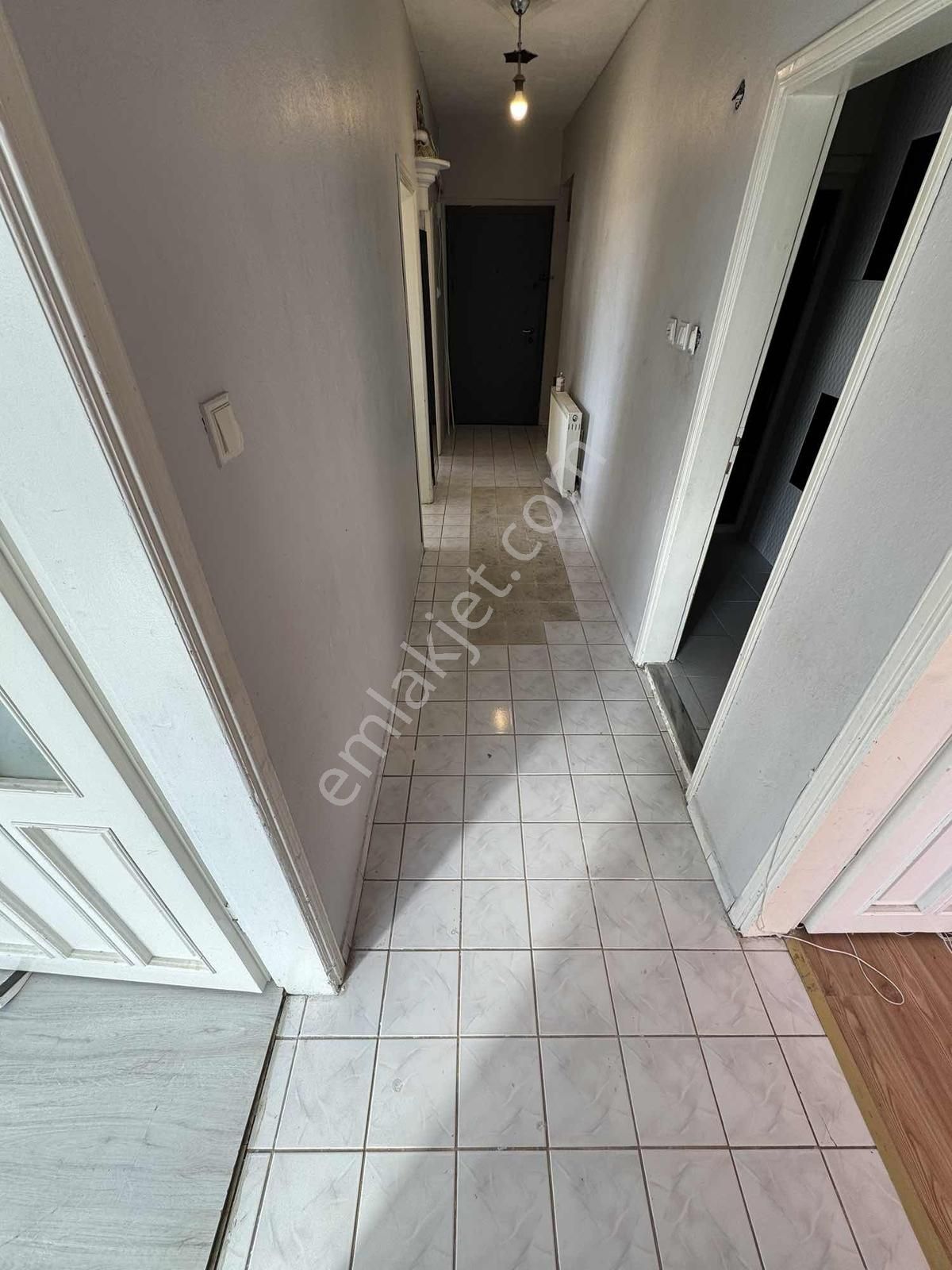 Cumhuriyet Mah Zengin Caddesi Ön Cephe 2+1 Geniş Satılık Daire - Görsel 8