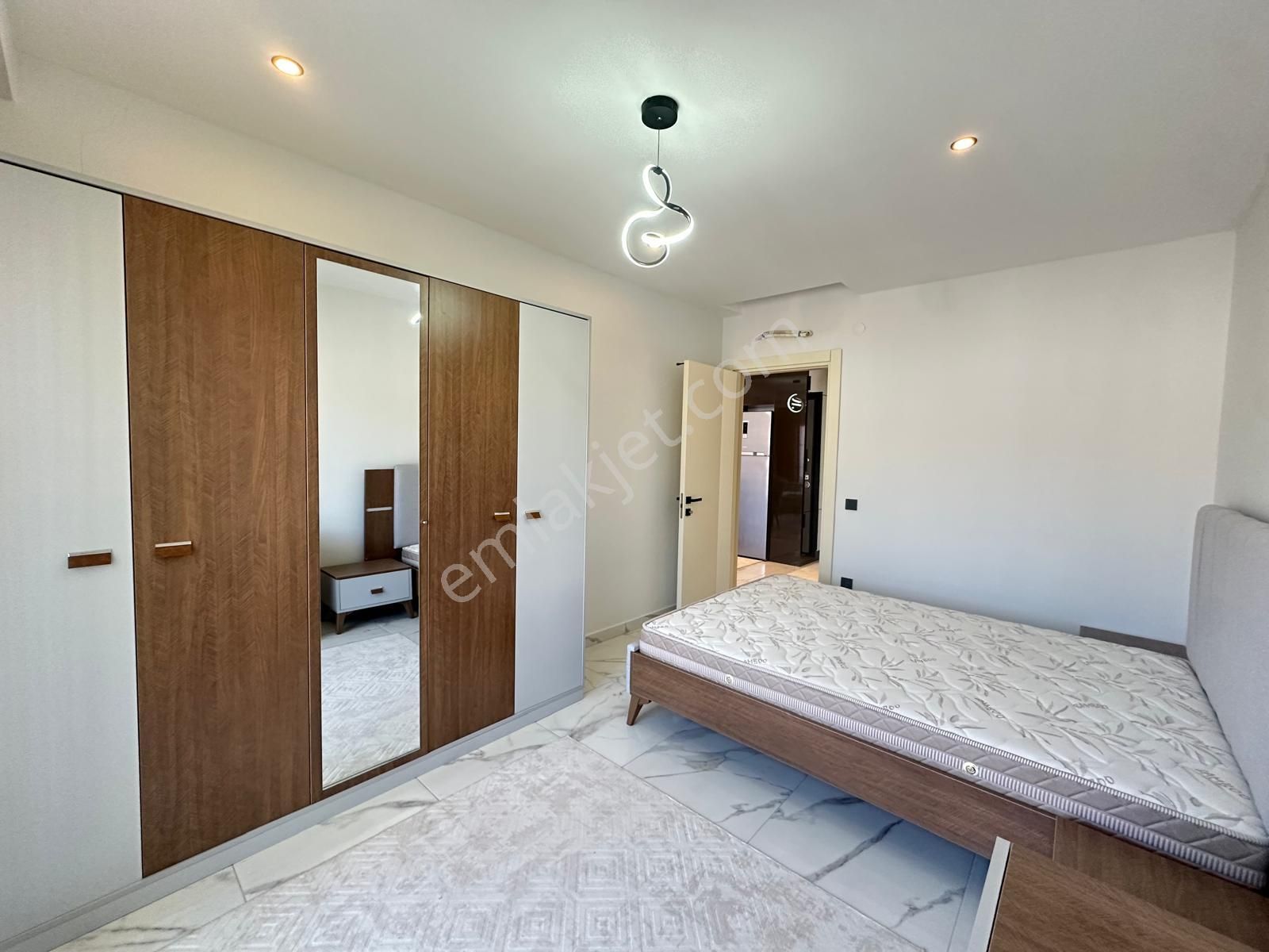 Alanya Oba'da Satılık Lüks Site İçi 1+1 Eşyalı Daire - Görsel 24