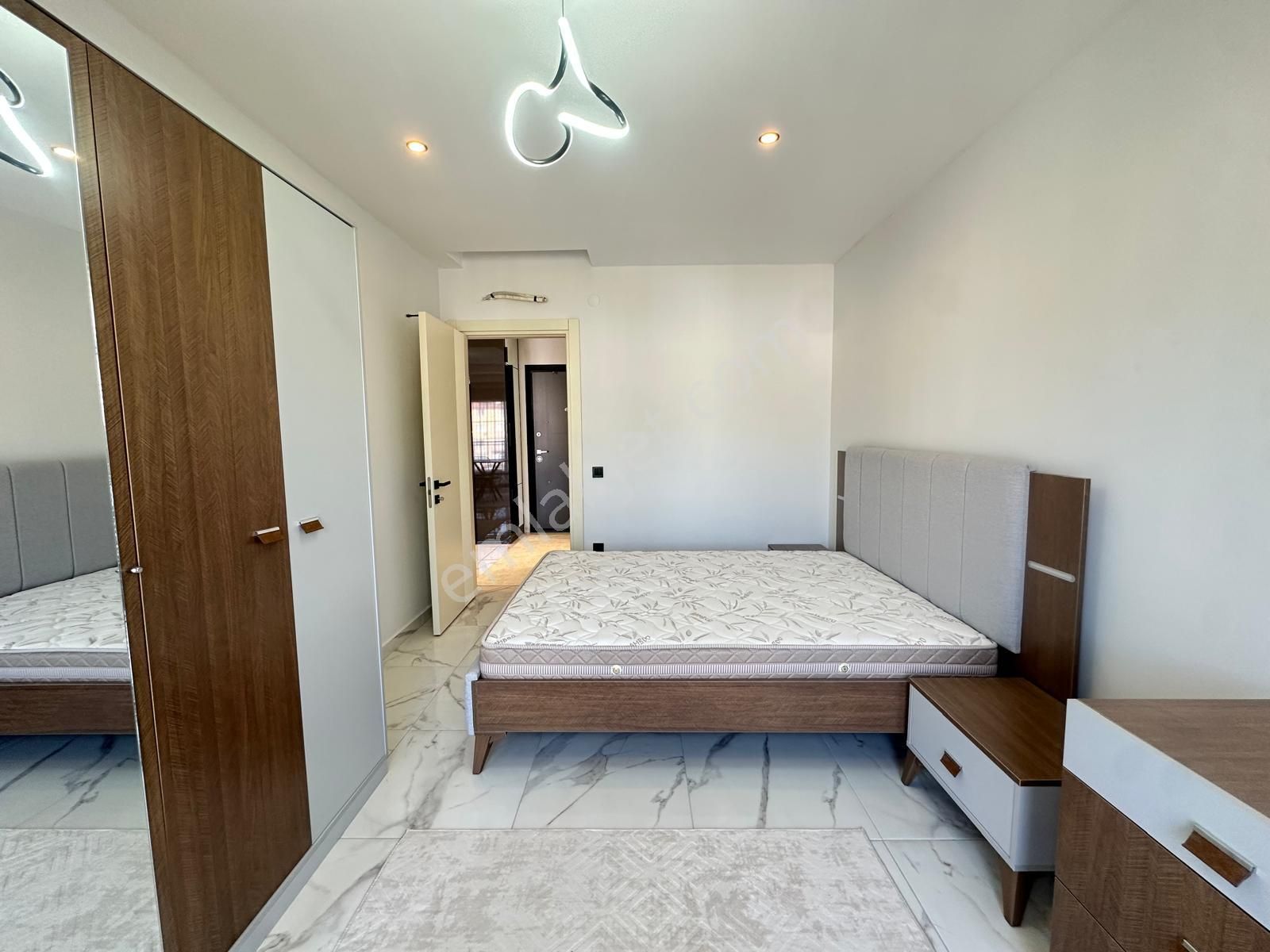 Alanya Oba'da Satılık Lüks Site İçi 1+1 Eşyalı Daire - Görsel 18