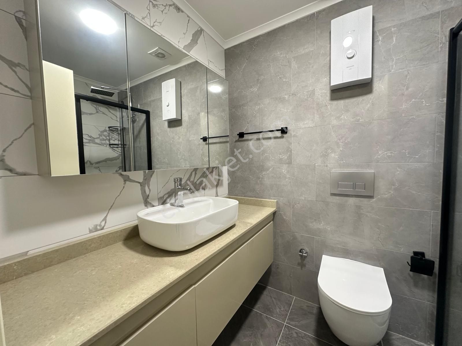 Alanya Oba'da Satılık Lüks Site İçi 1+1 Eşyalı Daire - Görsel 30