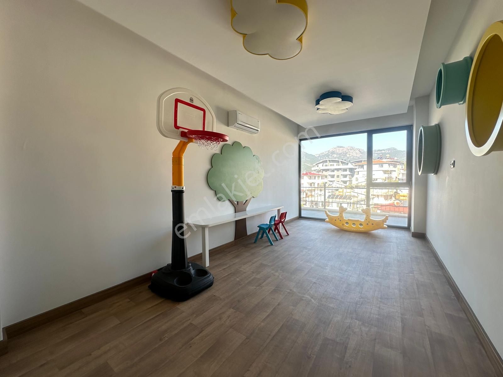 Alanya Oba'da Satılık Lüks Site İçi 1+1 Eşyalı Daire - Görsel 15