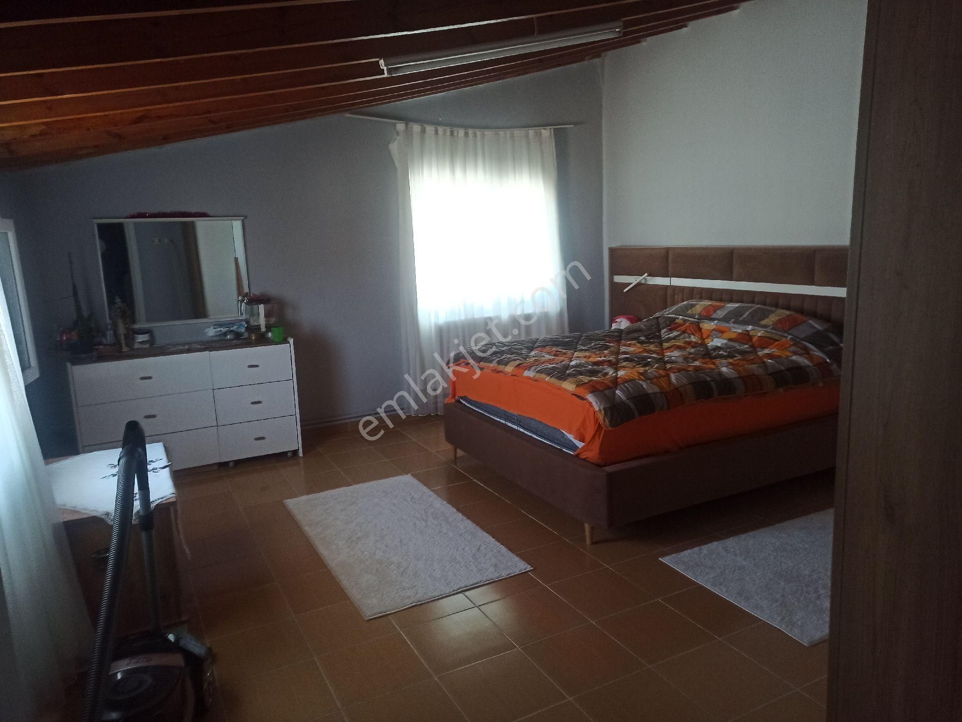 Bergama Gaziosmanpaşa Mahallesinde Satılık Dublex - Görsel 12