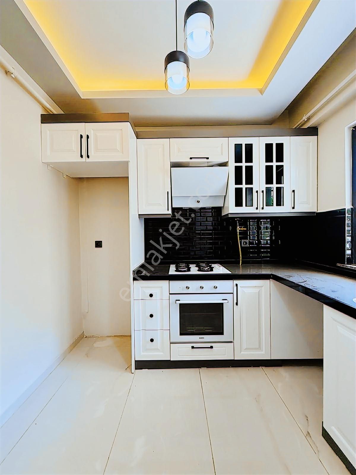 Hastaneye Yürüme, Yerden Isıtmalı 2+1 Kiralık Yüksek Giriş Daire - Görsel 21