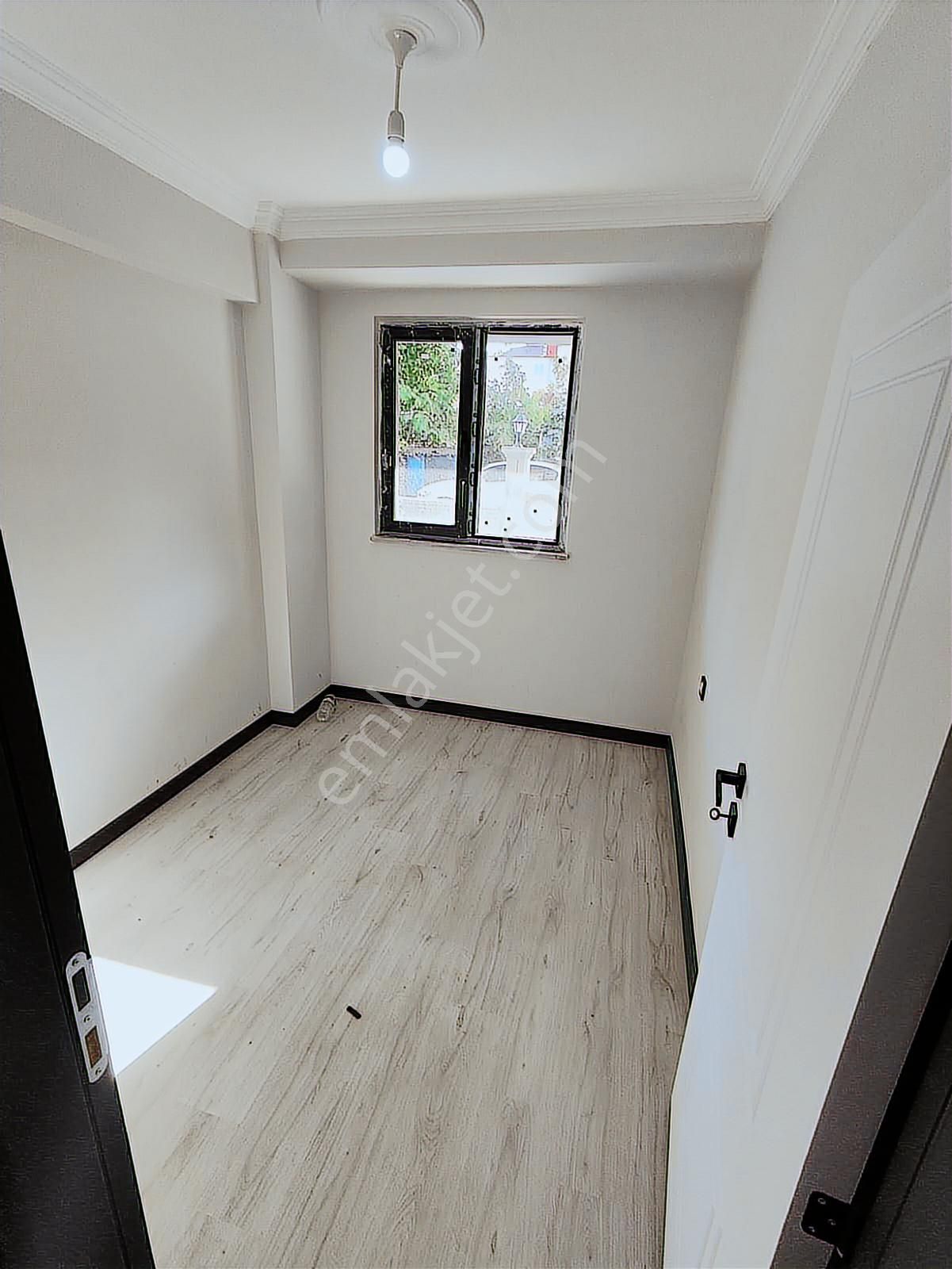 Mevlana Mah Okullar Bölgesinde 2+1 Ön Cephe Giriş Kat Daire - Görsel 14