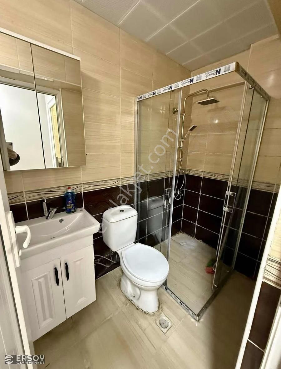 Yeni Mahallede 15 Yıllık Özenle Tasarlanmış Balkonlu Daire - Görsel 29