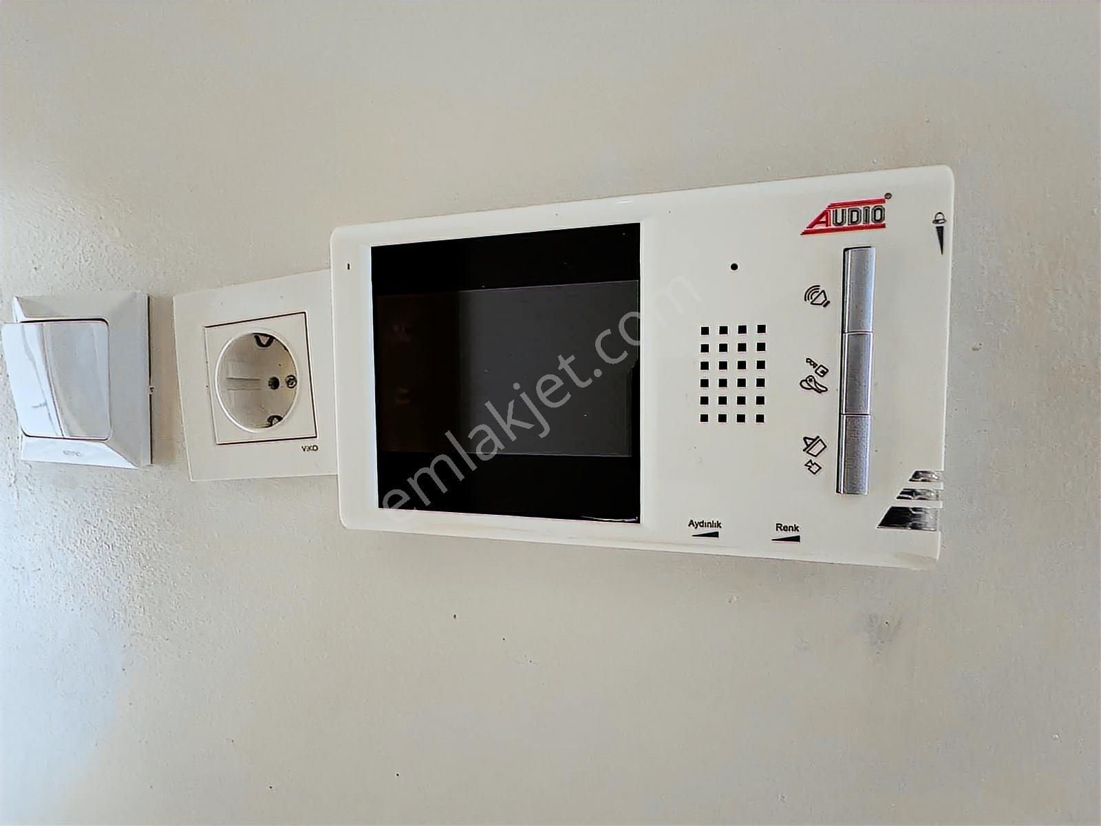Vatan Mahallesinde Ön Cephe Cam Balkonlu 2+1 Satılık Daire - Görsel 28