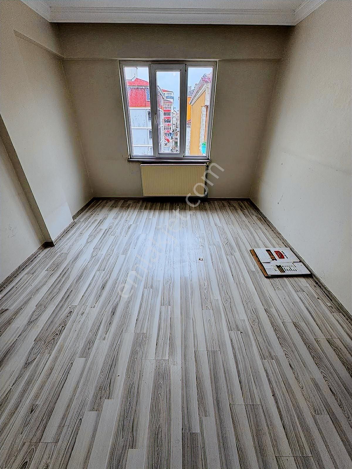 Vatan Mahallesinde Ön Cephe Cam Balkonlu 2+1 Satılık Daire - Görsel 35